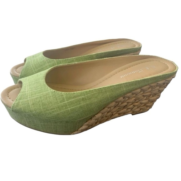 CL by Laundry Shoes - CL By Laundry Daysie Women’s Open Toe Linen Platform Slip On Heel Size-9/40 NIB